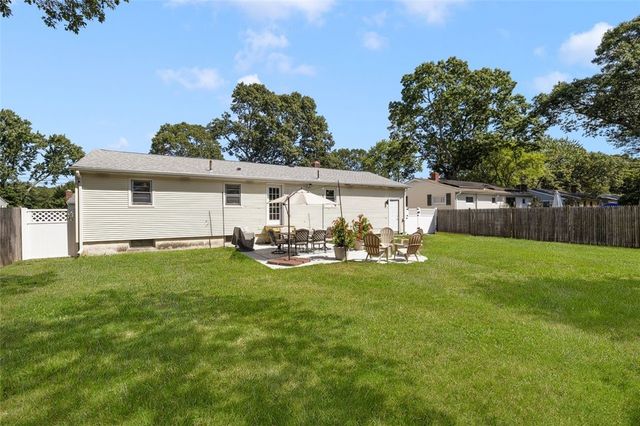 $440,000 | 48 Wellington Avenue, Warwick, RI 02886