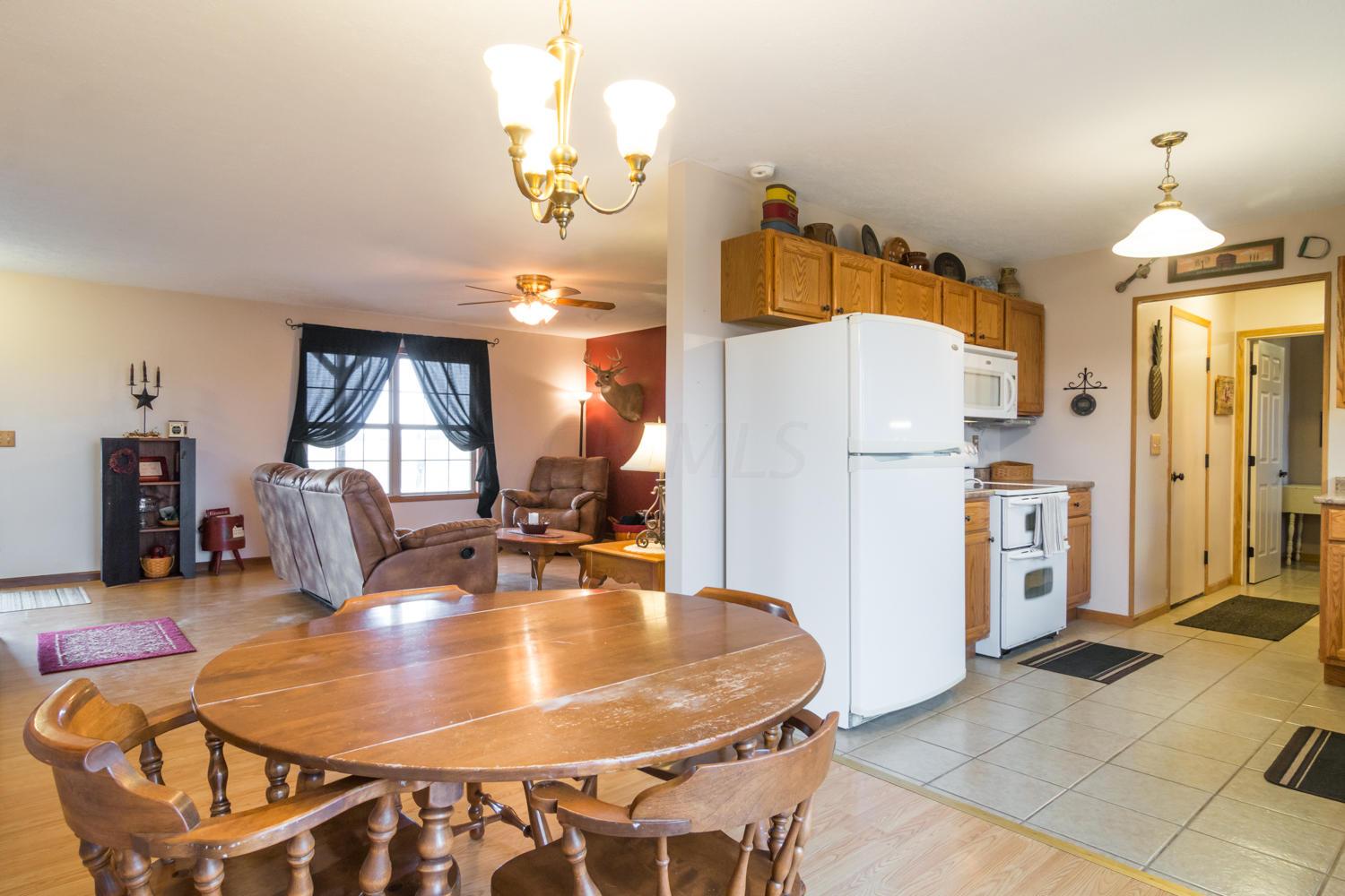 13875 Lohr Road Mount Vernon, OH 43050 - Photo 11 of 39