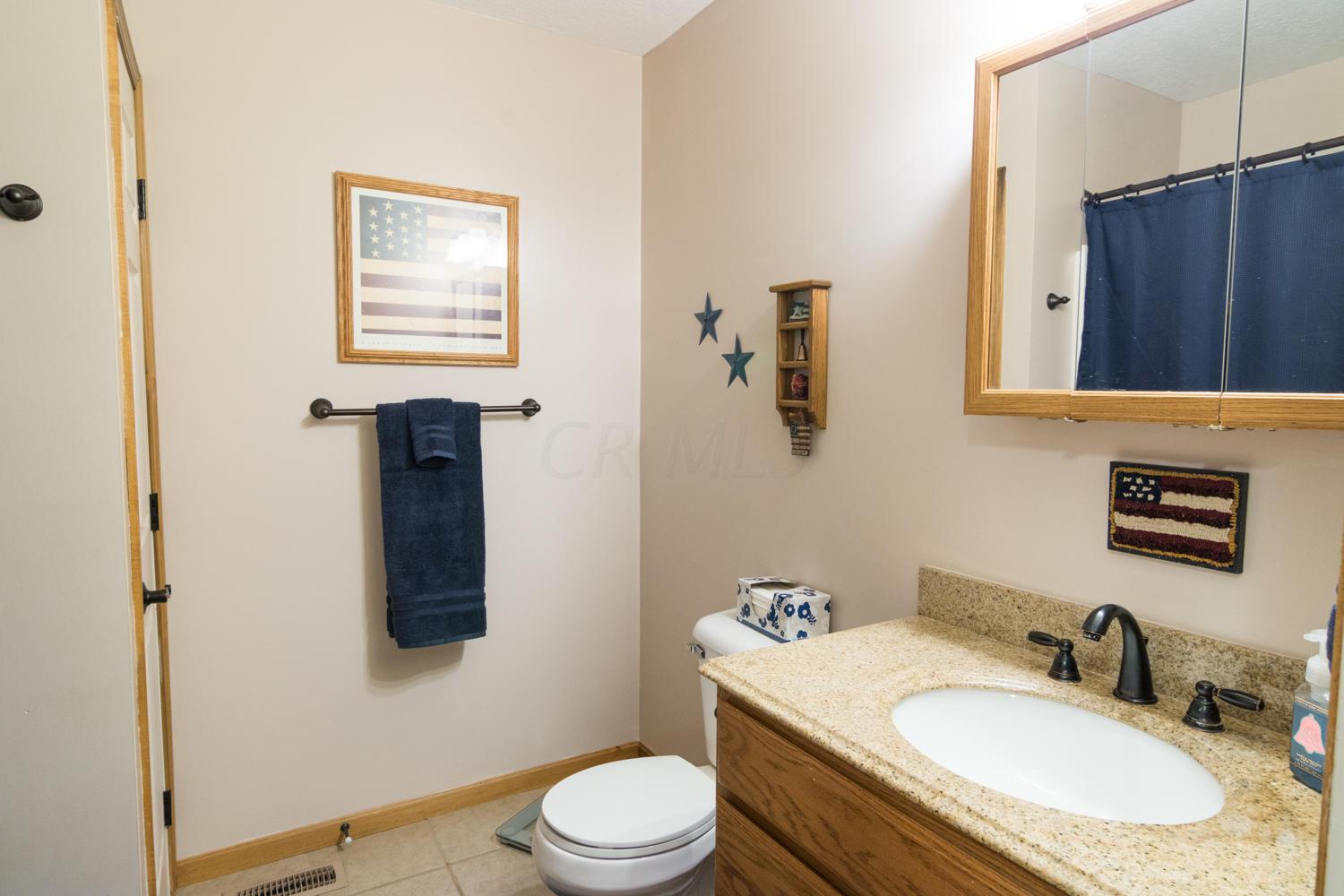 13875 Lohr Road Mount Vernon, OH 43050 - Photo 16 of 39