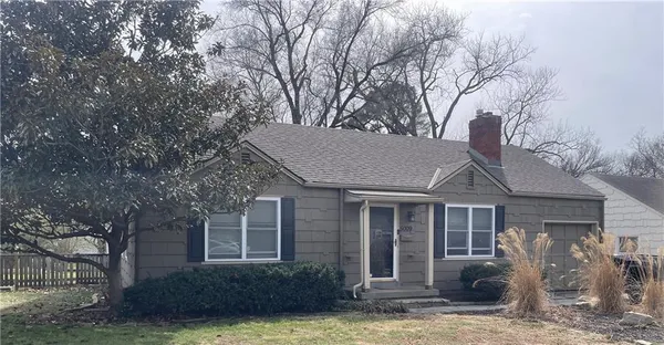 $265,000 | 5009 West 51st Terrace, Roeland Park, KS 66205