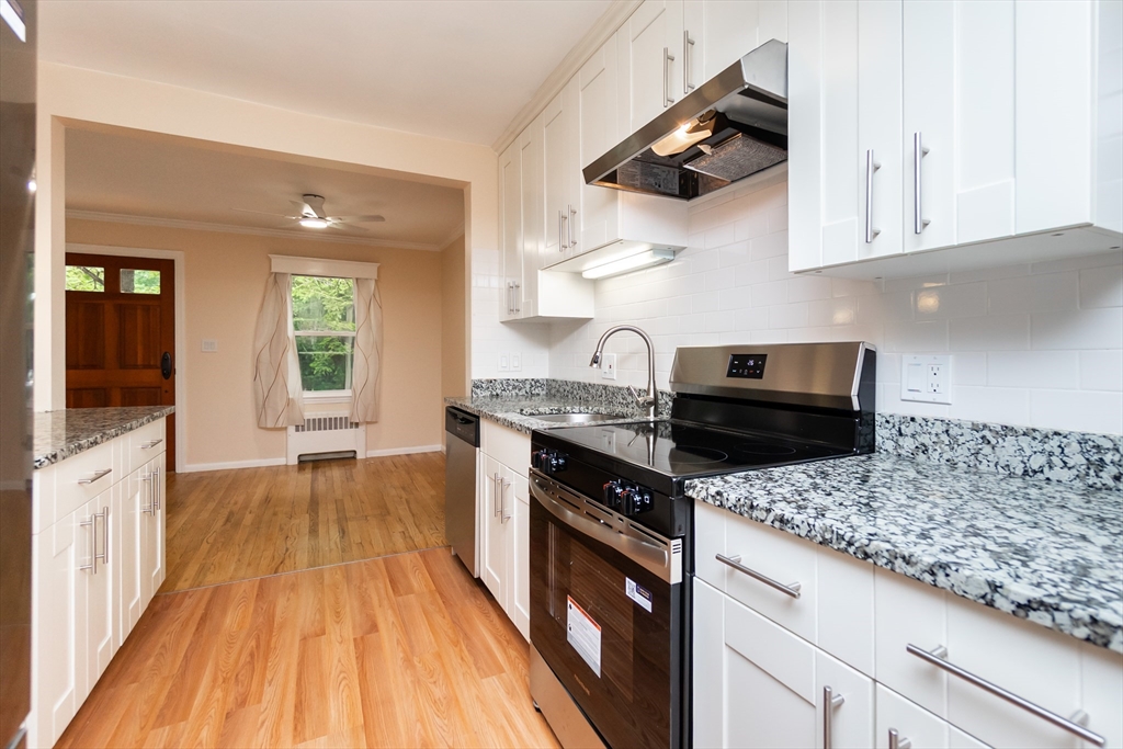 9 Howell Road Sudbury, MA 01776 - Photo 5 of 7