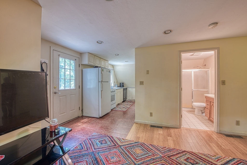 331 Mountain Street Sharon, MA 02067 - Photo 26 of 33