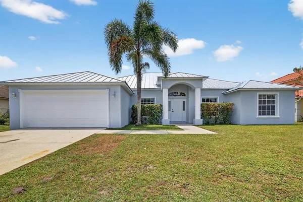 $3,400 | 538 Southwest Nadell Avenue, Port St. Lucie, FL 34953
