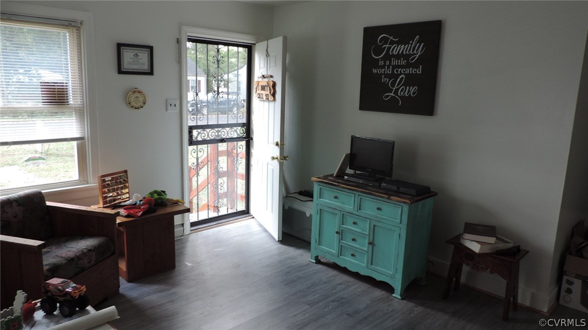 16 East Huntsman Road Sandston, VA 23150 - Photo 3 of 13 Gallery Image 3