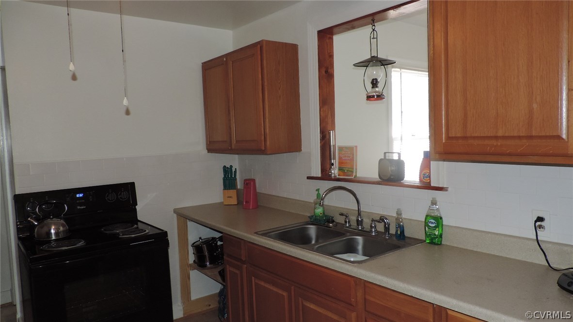 16 East Huntsman Road Sandston, VA 23150 - Photo 5 of 13 Gallery Image 5