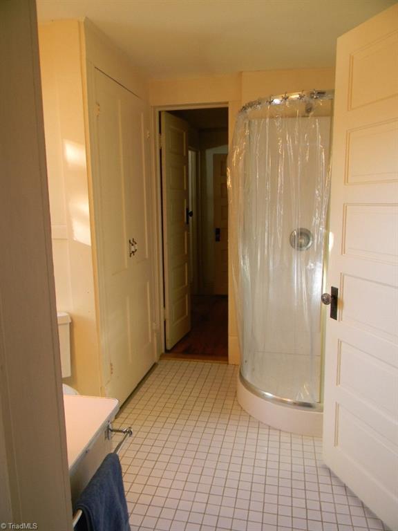 905 Johnson Street High Point, NC 27262 - Photo 18 of 30 Gallery Image 18