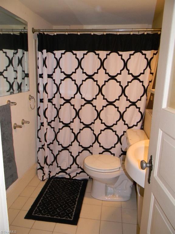 905 Johnson Street High Point, NC 27262 - Photo 4 of 30 Gallery Image 4