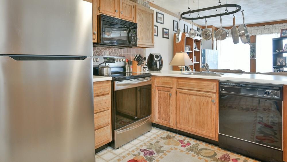 1843 Eagles Ridge Way Hidden Valley, PA 15502 - Photo 11 of 25 Gallery Image 11