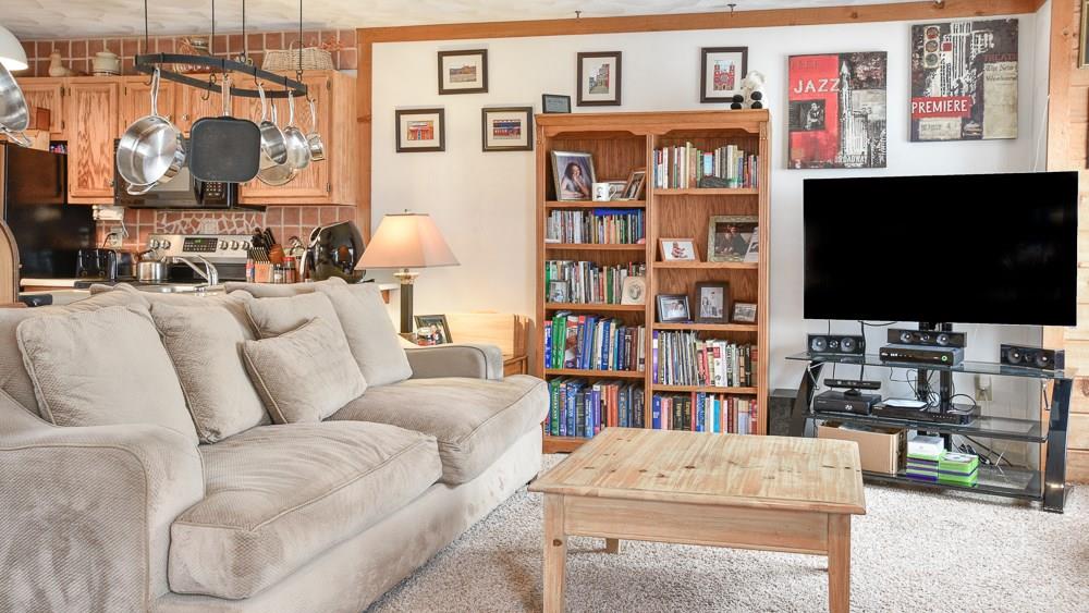 1843 Eagles Ridge Way Hidden Valley, PA 15502 - Photo 5 of 25 Gallery Image 5
