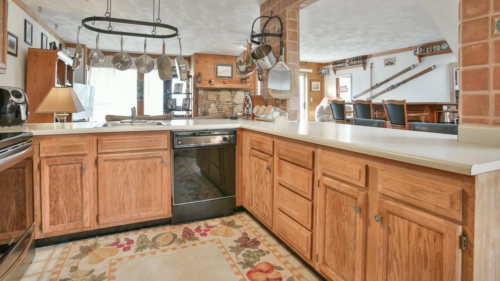 1843 Eagles Ridge Way Hidden Valley, PA 15502 - Photo 10 of 25 Gallery Image 10