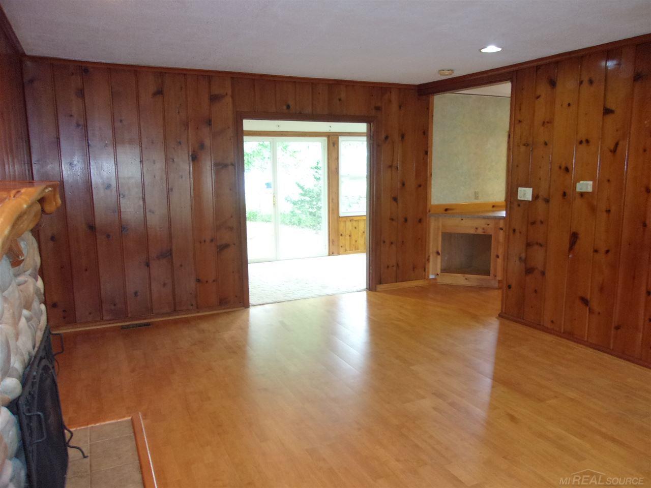 185 Kenyon Road Algonac, MI 48001 - Photo 14 of 30 31296211-13.JPG