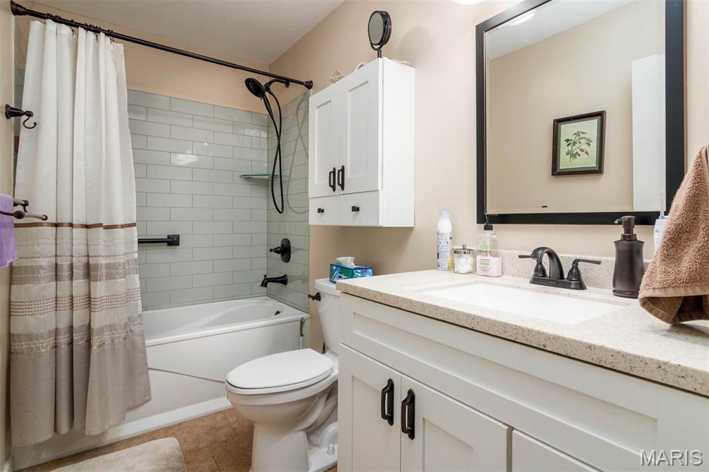 1446 Willoughby Drive O'Fallon, IL 62269 - Photo 20 of 39