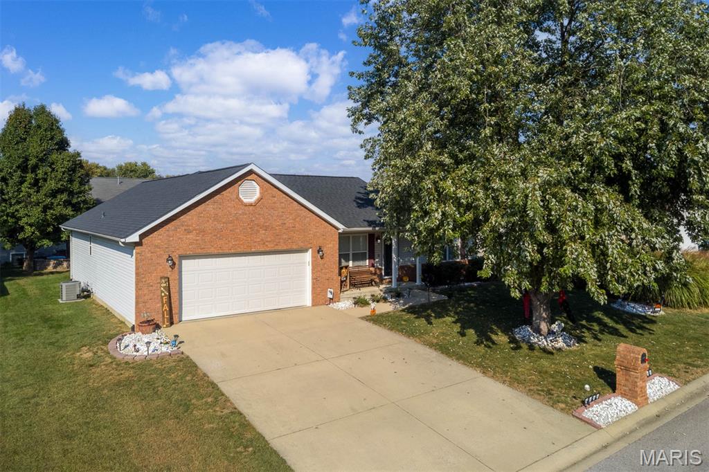 1446 Willoughby Drive O'Fallon, IL 62269 - Photo 32 of 39