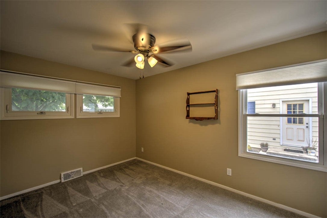114 Columbus Drive Decatur, IL 62526 - Photo 16 of 32 Gallery Image 16