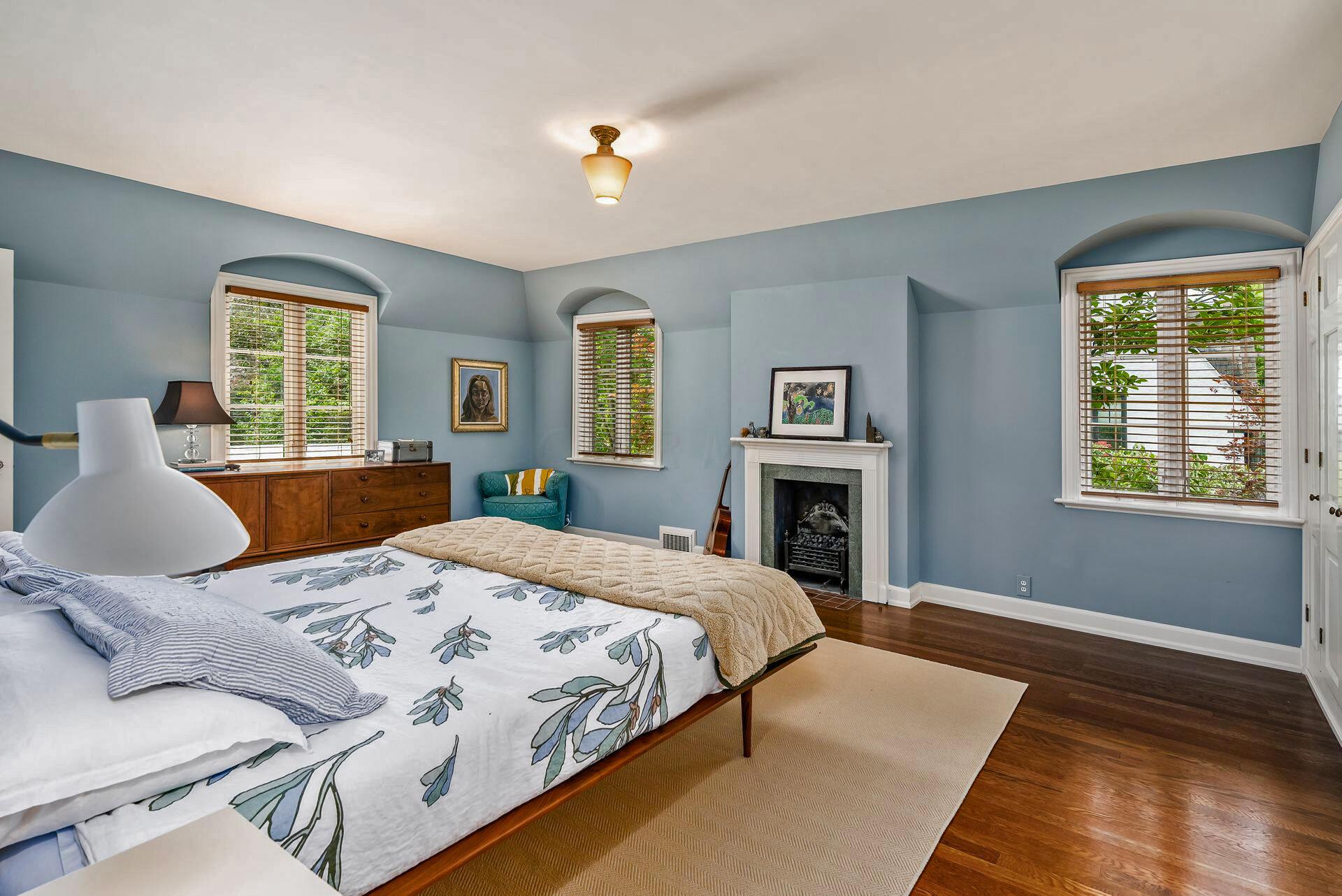 180 Ashbourne Road Columbus, OH 43209 - Photo 23 of 62 Primary Suite
