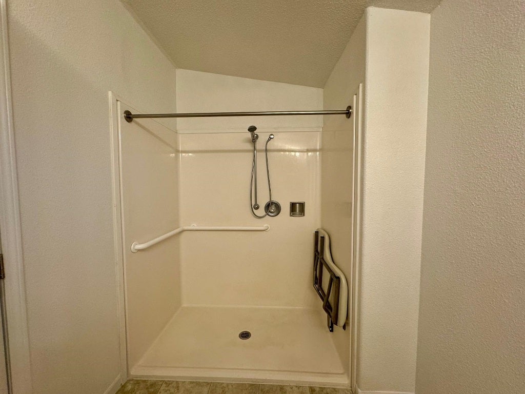 22 Spring Street Happy Camp, CA 96039 - Photo 6 of 10 Gallery Image 6