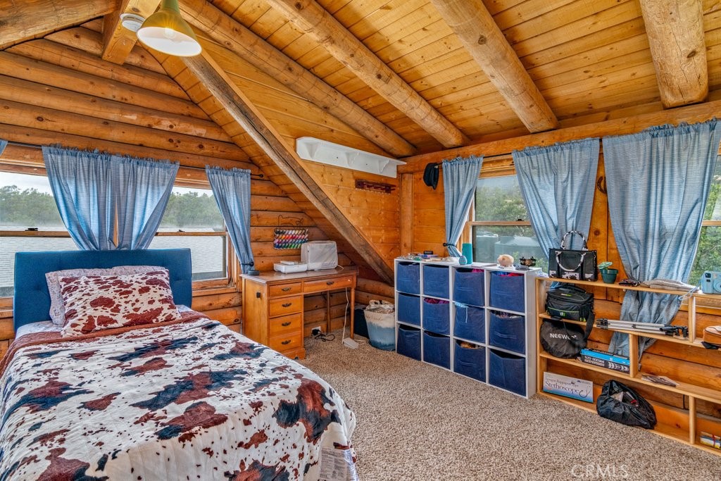 37325 Bohlen Road Anza, CA 92539 - Photo 26 of 43 a bedroom with a bed and a closet