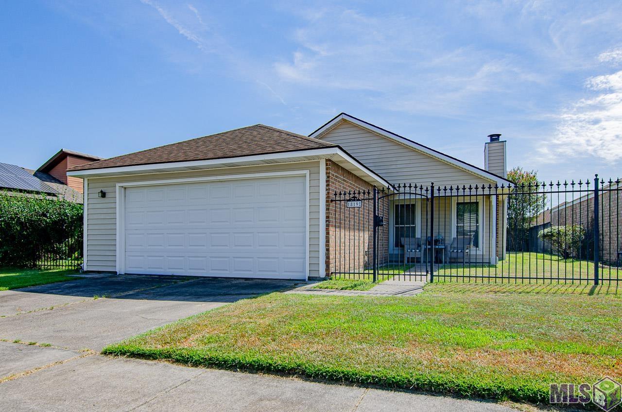 1819 Myrtle Ridge Drive Baton Rouge, LA 70816 - Photo 1 of 13