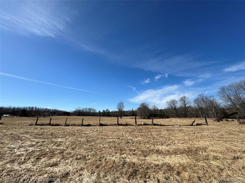 3608 South State Road Glennie, MI 48737 - Photo 23 of 42