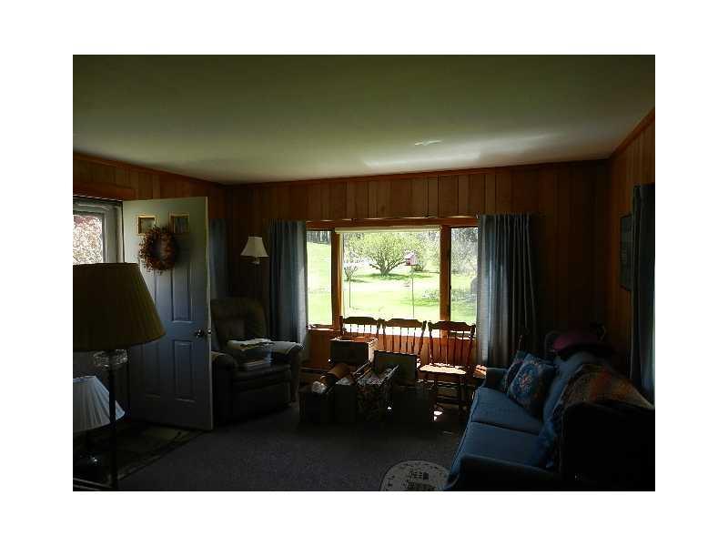 20 Stevens Road Augusta, ME 04330 - Photo 15 of 20 Living Room.