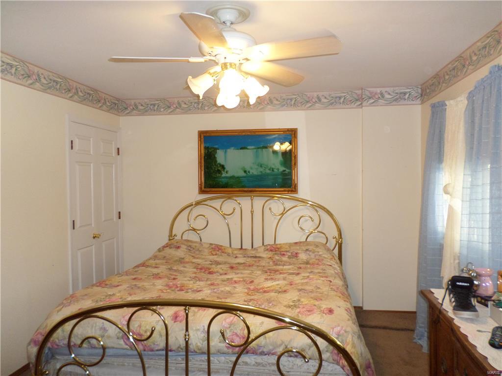 2701 Yaeger Road St. Louis, MO 63129 - Photo 15 of 26 Gallery Image 15