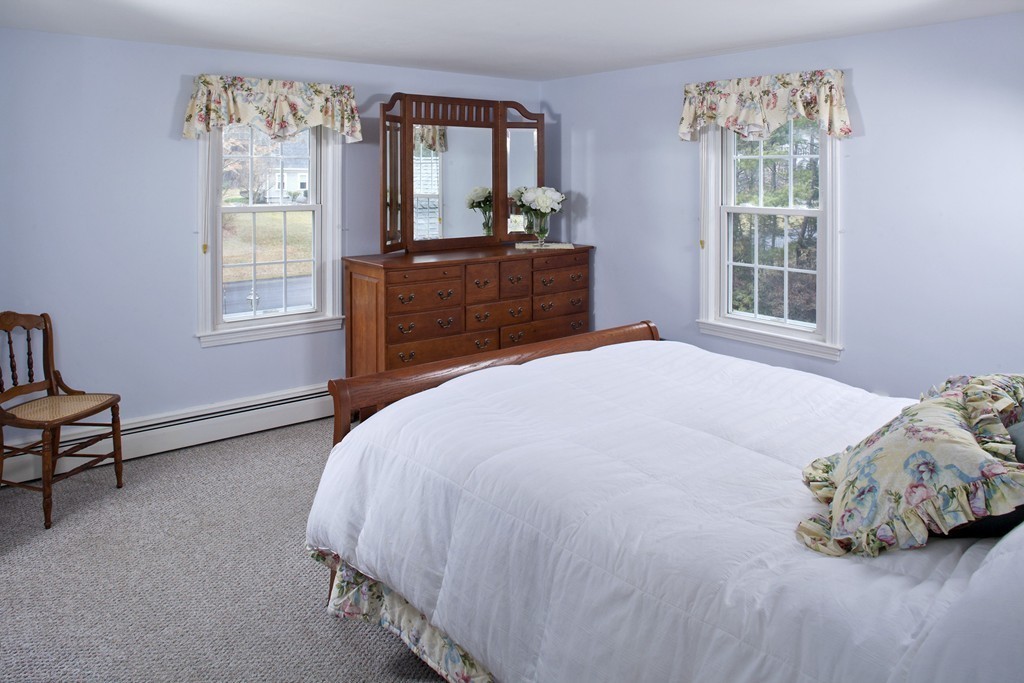 52 Simon Hill Road Norwell, MA 02061 - Photo 11 of 20 Gallery Image 11