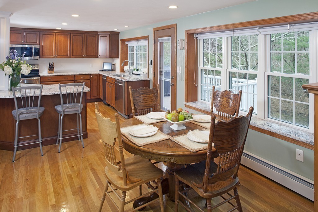 52 Simon Hill Road Norwell, MA 02061 - Photo 4 of 20 Gallery Image 4