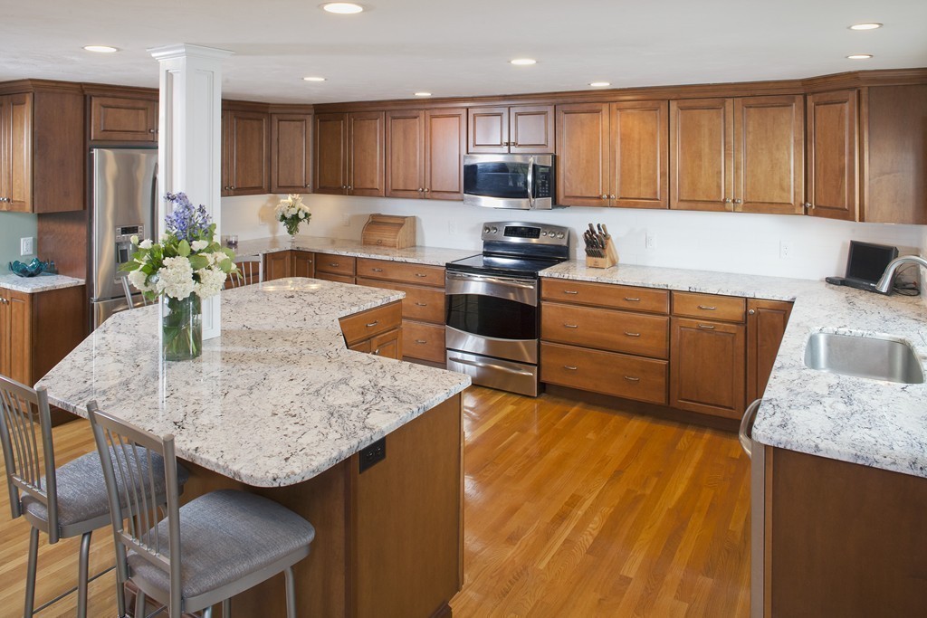 52 Simon Hill Road Norwell, MA 02061 - Photo 7 of 20 Gallery Image 7