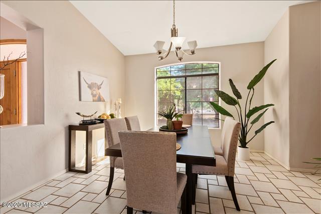 4987 Cat Mountain Road Tucson, AZ 85757 - Photo 5 of 30 Gallery Image 5
