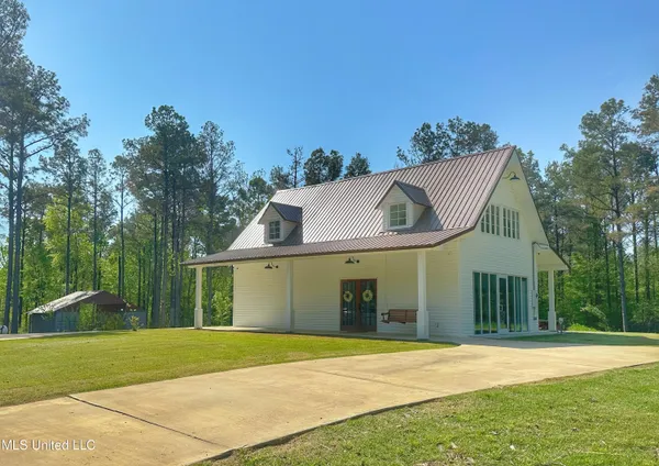 $579,000 | 700 Rathell Road, Lexington, MS 39095