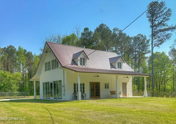 $579,000 | 700 Rathell Road, Lexington, MS 39095