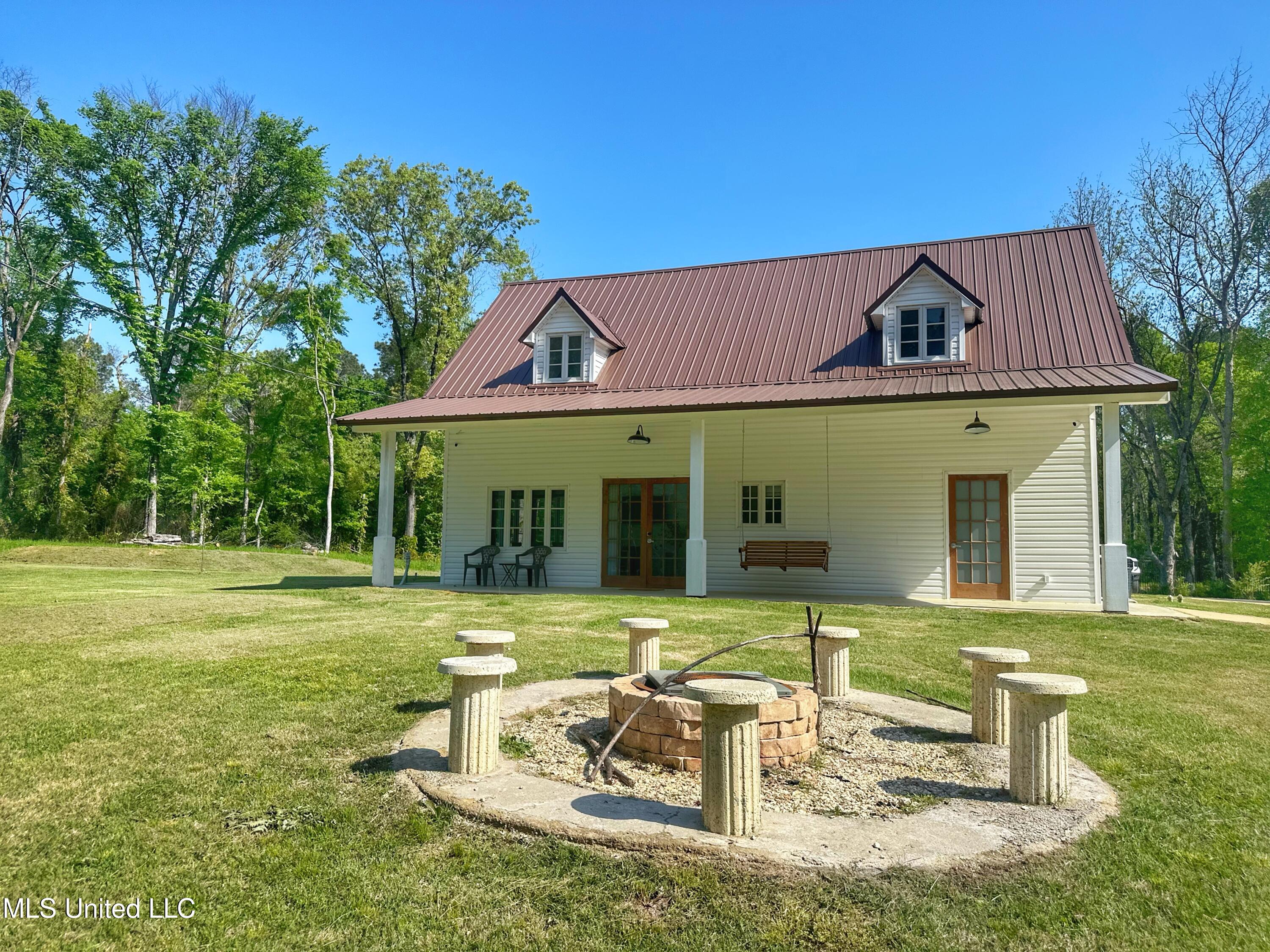 700 Rathell Road Lexington, MS 39095 - Photo 4 of 56 IMG_2286