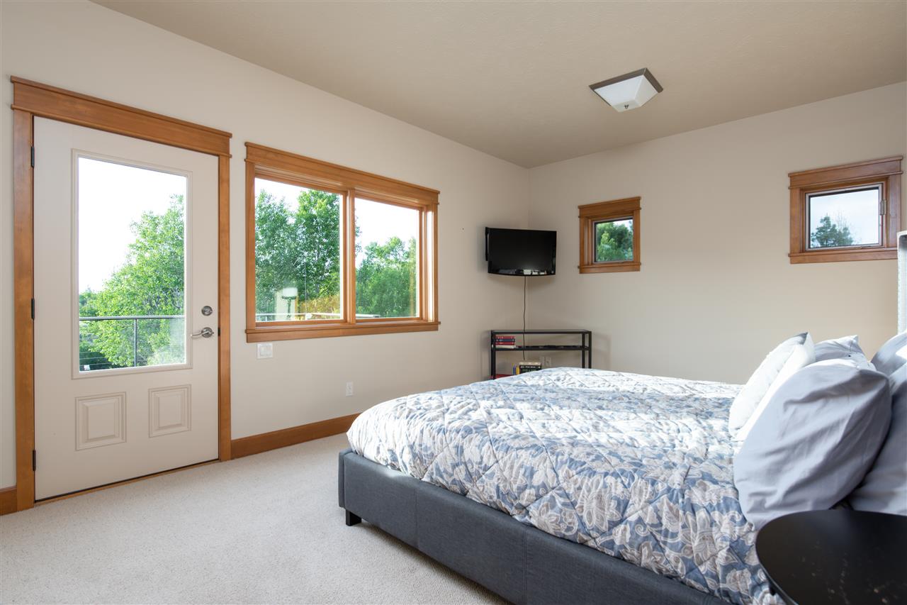 27518 South Mullinix Road Cheney, WA 99004 - Photo 10 of 20