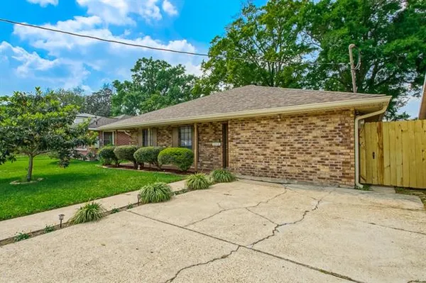 $339,000 | 1115 Hudson Street, Kenner, LA 70062