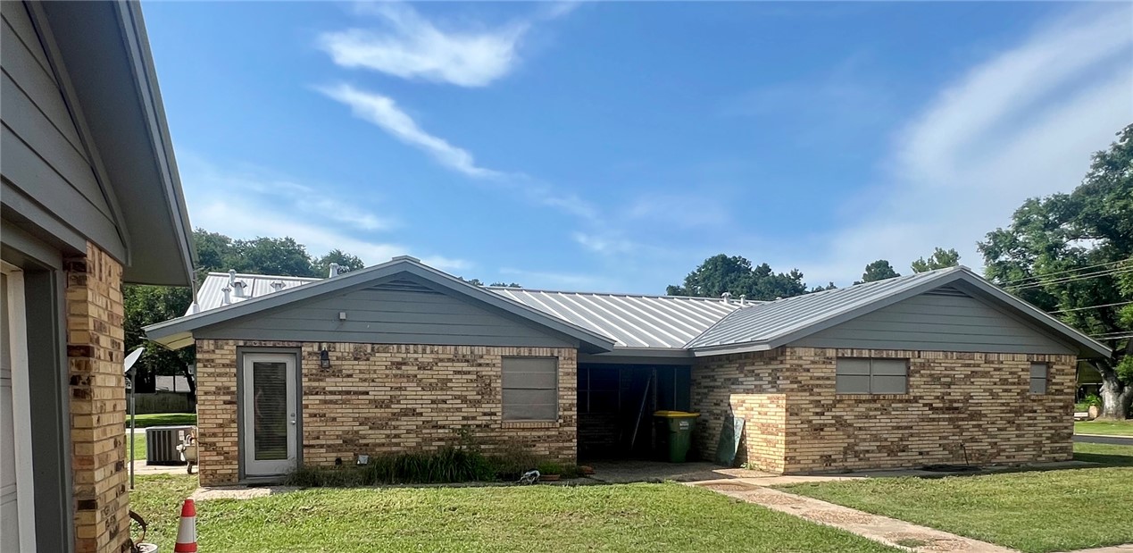 901 Calvert Street Hearne, TX 77859 - Photo 28 of 29