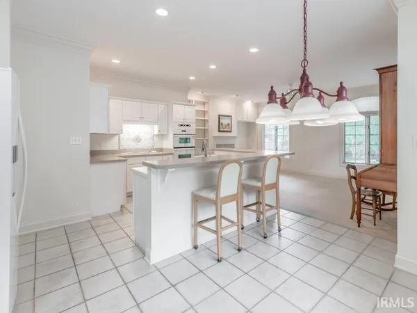 $499,000 | 712 Cobblestone Drive, Evansville, IN 47715