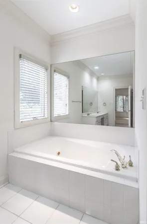 $499,000 | 712 Cobblestone Drive, Evansville, IN 47715