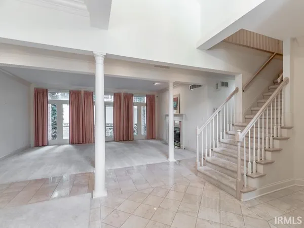 $499,000 | 712 Cobblestone Drive, Evansville, IN 47715
