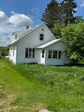 $29,900 | 1910 Mass Avenue, Mass City, MI 49948