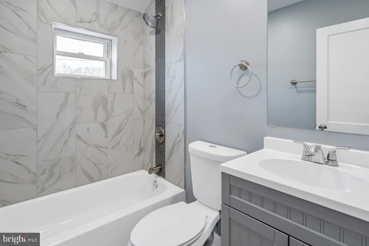 1015 Arncliffe Road Baltimore, MD 21221 - Photo 22 of 41