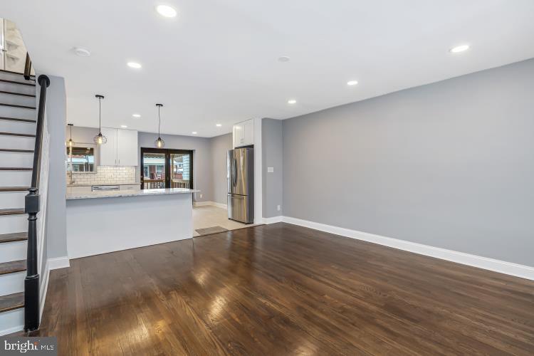1015 Arncliffe Road Baltimore, MD 21221 - Photo 5 of 41