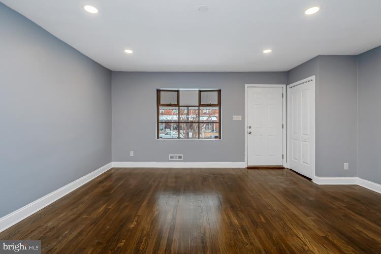 1015 Arncliffe Road Baltimore, MD 21221 - Photo 8 of 41