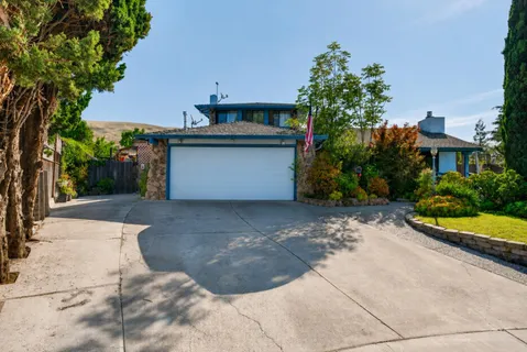 $1,899,000 | 3592 Minto Court, San Jose, CA 95132