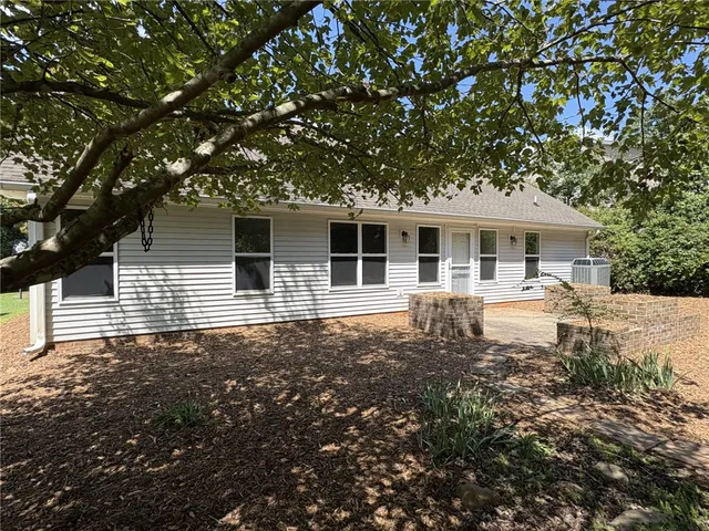 $280,000 | 159 Grand Oak Circle, Pendleton, SC 29670