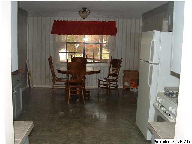 205 Chapel Road Warrior, AL 35180 - Photo 3 of 7