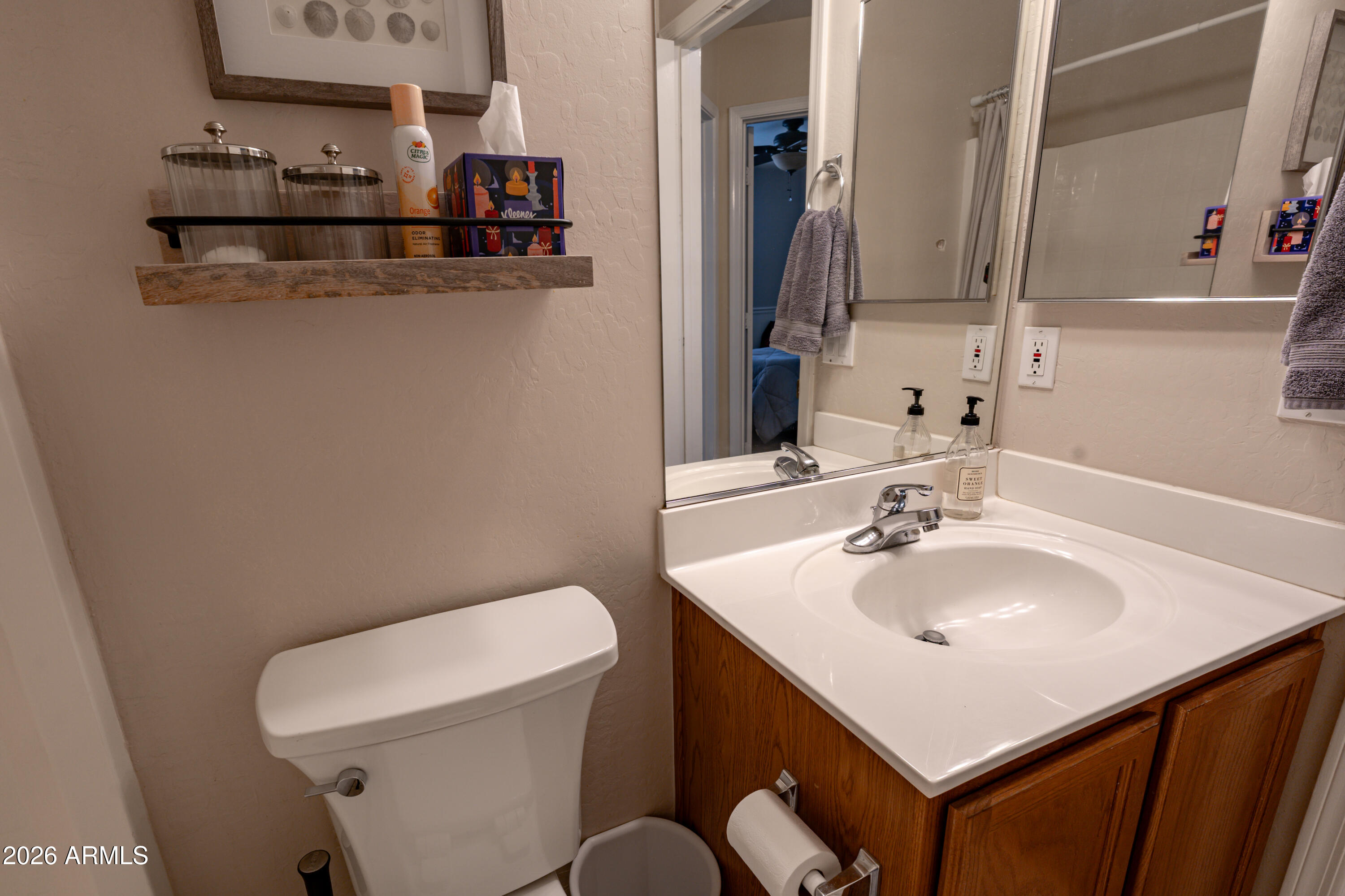 9644 West Hatcher Road Peoria, AZ 85345 - Photo 35 of 36 9644 Hatcher-23