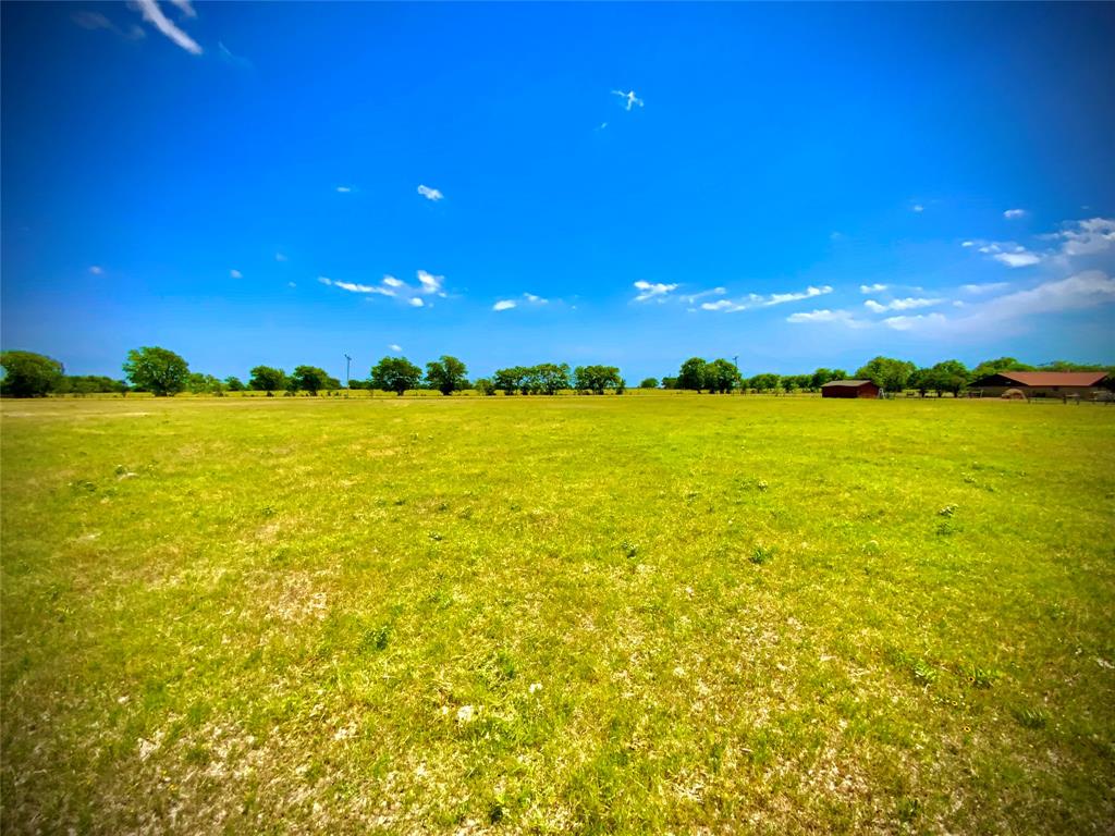 1 Fm 147 Marlin, TX 76661 - Photo 10 of 19 a view of an ocean from a yard