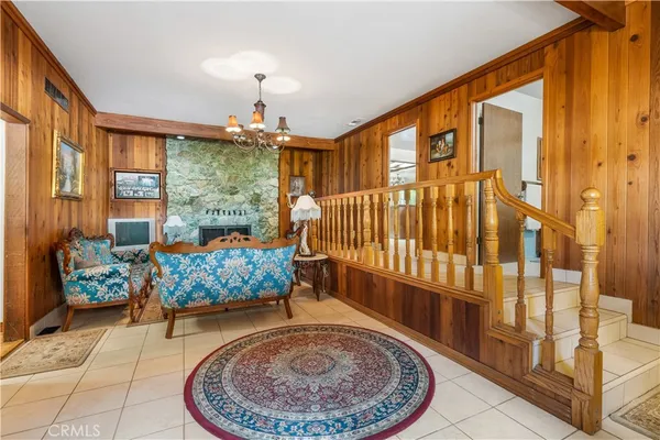 $1,675,000 | 32623 Highway 190, Springville, CA 93265