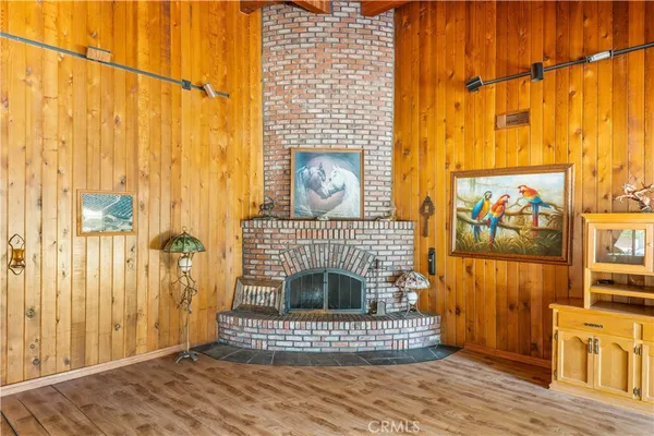 $1,675,000 | 32623 Highway 190, Springville, CA 93265