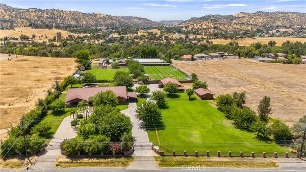 $1,675,000 | 32623 Highway 190, Springville, CA 93265